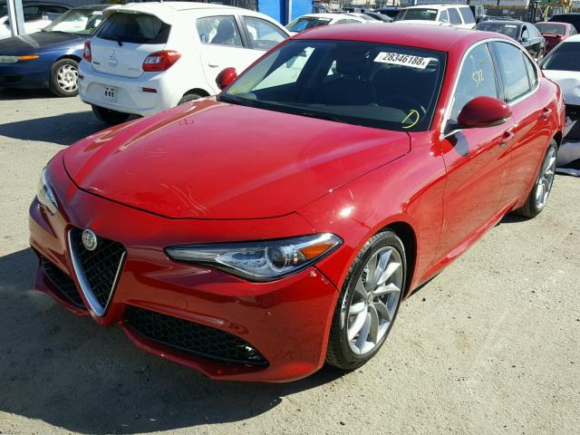 ZARFAEBN9H7545426 - 2017 ALFA ROMEO GIULIA RED photo 2