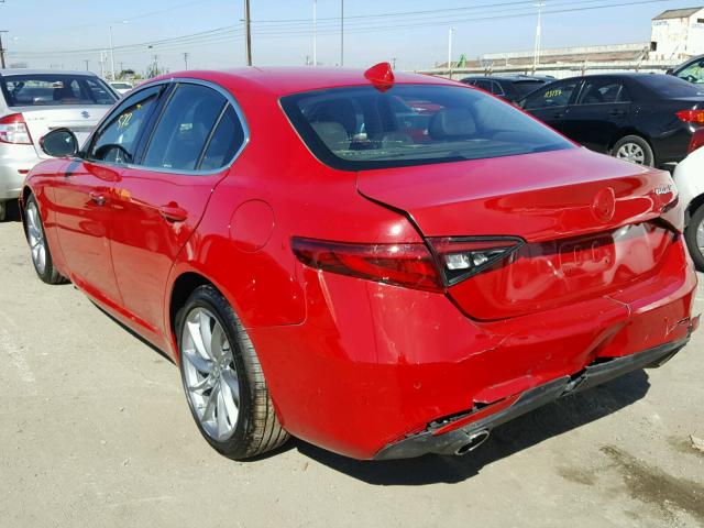 ZARFAEBN9H7545426 - 2017 ALFA ROMEO GIULIA RED photo 3