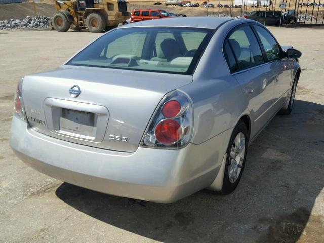 1N4AL11D76N396853 - 2006 NISSAN ALTIMA S SILVER photo 4