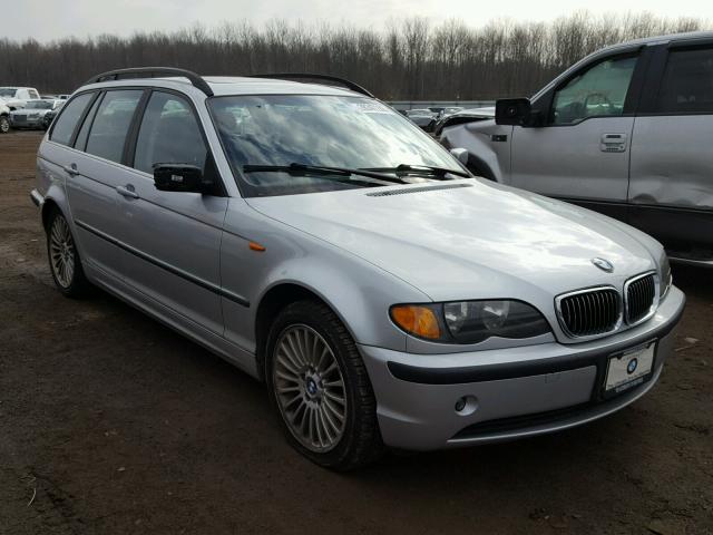 WBAEP33422PF00110 - 2002 BMW 325 XIT SILVER photo 1