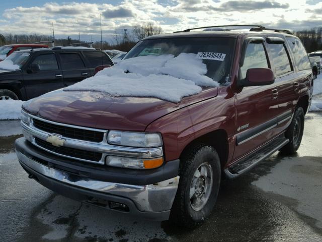 1GNEK13TX1J294439 - 2001 CHEVROLET TAHOE K150 RED photo 2