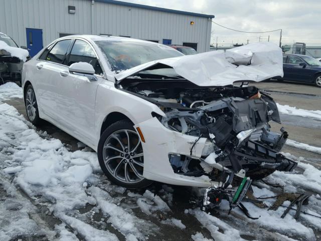 3LN6L5FC0HR654391 - 2017 LINCOLN MKZ RESERV WHITE photo 1