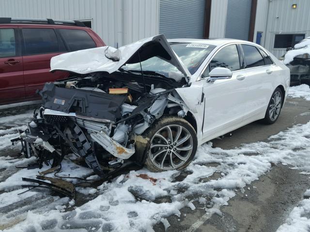 3LN6L5FC0HR654391 - 2017 LINCOLN MKZ RESERV WHITE photo 2