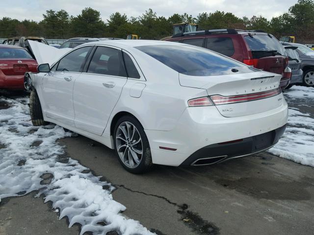 3LN6L5FC0HR654391 - 2017 LINCOLN MKZ RESERV WHITE photo 3