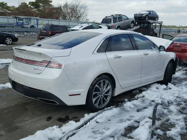 3LN6L5FC0HR654391 - 2017 LINCOLN MKZ RESERV WHITE photo 4