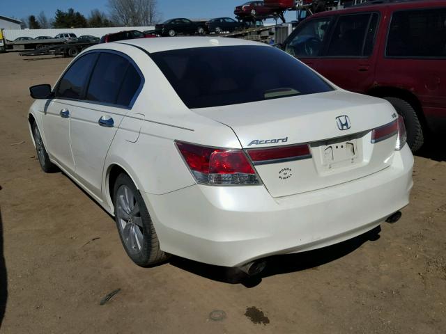 5KBCP3F86BB003241 - 2011 HONDA ACCORD EXL WHITE photo 3