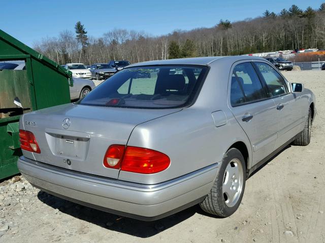 WDBJF72F2VA239286 - 1997 MERCEDES-BENZ E 420 SILVER photo 4