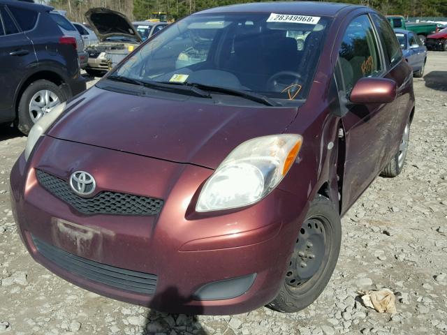 JTDJT903895255988 - 2009 TOYOTA YARIS BURGUNDY photo 2