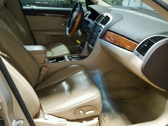 1GYEE637970191649 - 2007 CADILLAC SRX TAN photo 5