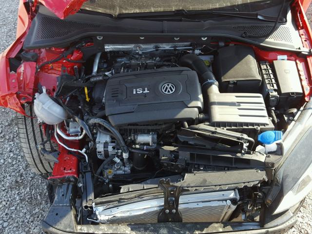 3VW4T7AUXHM062028 - 2017 VOLKSWAGEN GTI S RED photo 7