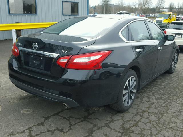 1N4AL3AP3HC282031 - 2017 NISSAN ALTIMA 2.5 BLACK photo 4