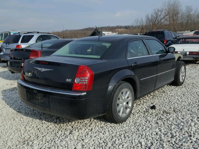 2C3KA33G58H132084 - 2008 CHRYSLER 300 LIMITE BLACK photo 4