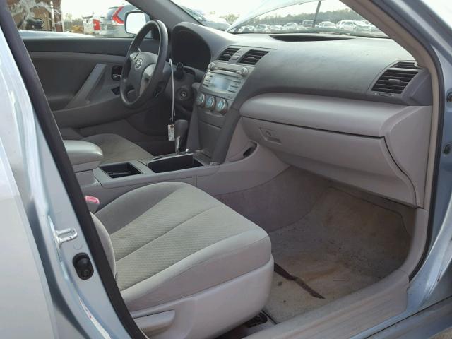 JTNBE46K673099387 - 2007 TOYOTA CAMRY NEW BLUE photo 5