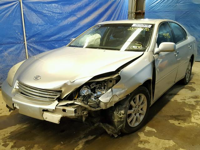 JTHBF30GX36014610 - 2003 LEXUS ES 300 SILVER photo 2