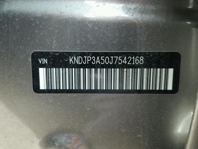 KNDJP3A50J7542168 - 2018 KIA SOUL + GRAY photo 10