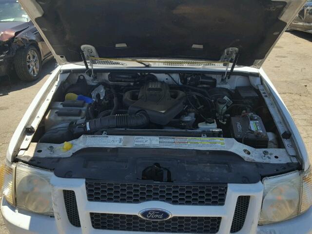 1FMYU60E61UA08986 - 2001 FORD EXPLORER WHITE photo 7