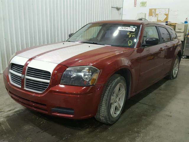 2D4FV48T65H605986 - 2005 DODGE MAGNUM SE RED photo 2