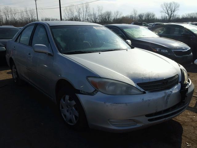 4T1BE32K02U036790 - 2002 TOYOTA CAMRY LE SILVER photo 1