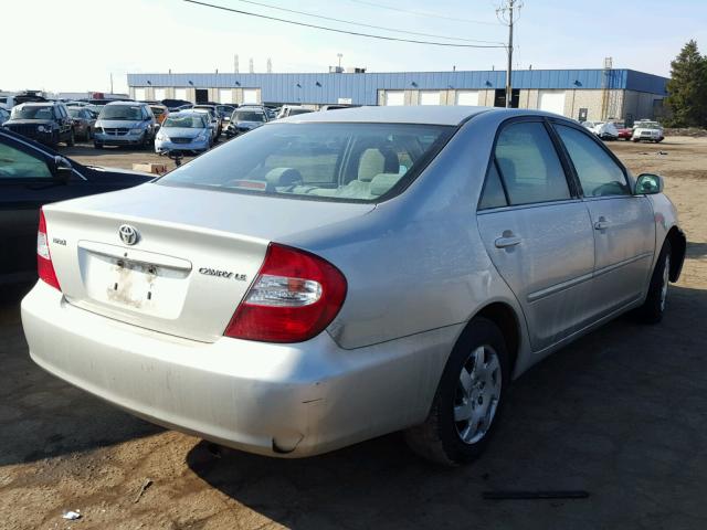 4T1BE32K02U036790 - 2002 TOYOTA CAMRY LE SILVER photo 4