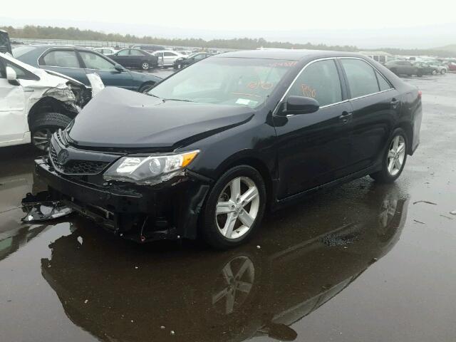 4T1BF1FK3EU360882 - 2014 TOYOTA CAMRY L BLACK photo 2