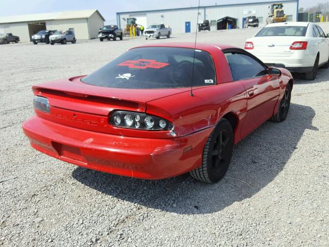 2G1FP22K122144988 - 2002 CHEVROLET CAMARO RED photo 4