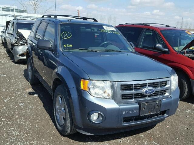 1FMCU0D75BKA70928 - 2011 FORD ESCAPE XLT BLUE photo 1