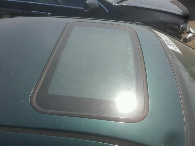 1HGEJ8245YL018376 - 2000 HONDA CIVIC EX მწვანე ფოტო 10