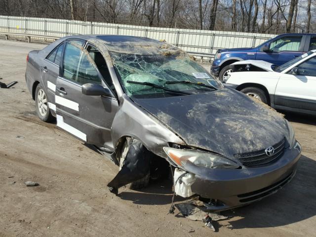 4T1BE30KX3U785164 - 2003 TOYOTA CAMRY LE GRAY photo 1