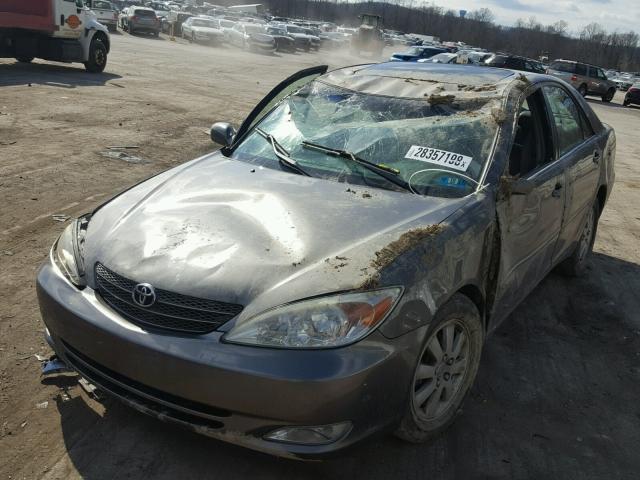 4T1BE30KX3U785164 - 2003 TOYOTA CAMRY LE GRAY photo 2