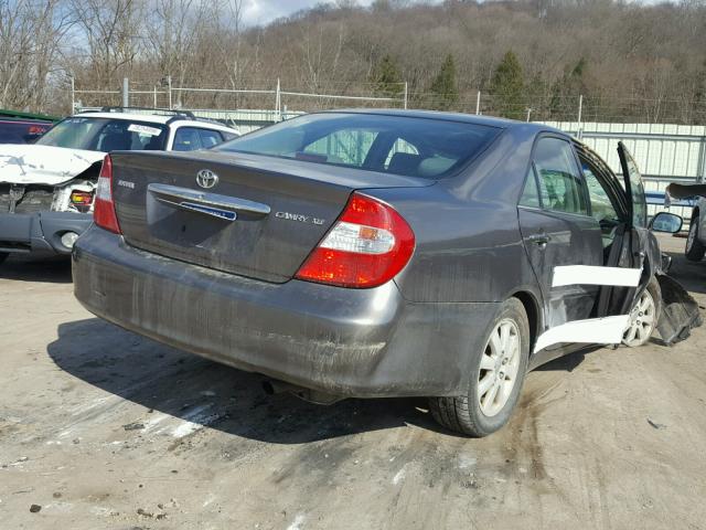 4T1BE30KX3U785164 - 2003 TOYOTA CAMRY LE GRAY photo 4