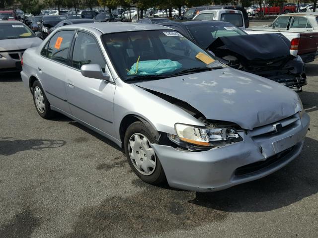 JHMCG6654XC028874 - 1999 HONDA ACCORD LX SILVER photo 1