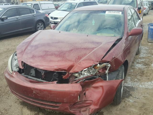 4T1BE32K72U026757 - 2002 TOYOTA CAMRY LE RED photo 2