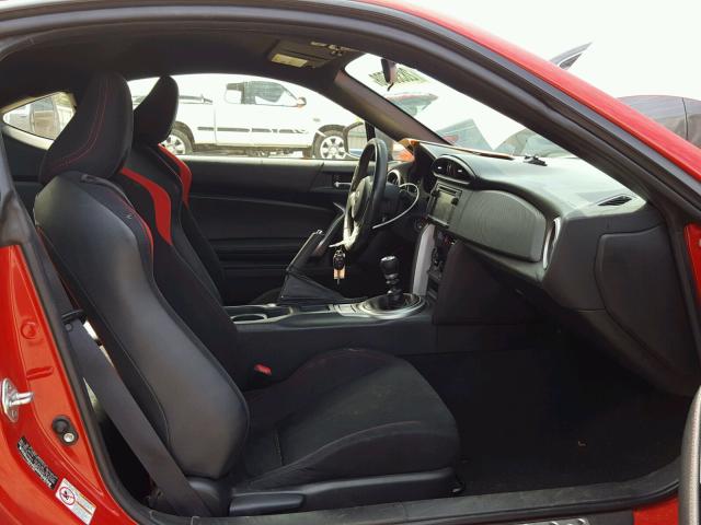 JF1ZNAA1XF9701676 - 2015 TOYOTA SCION FR-S წითელი ფოტო 5