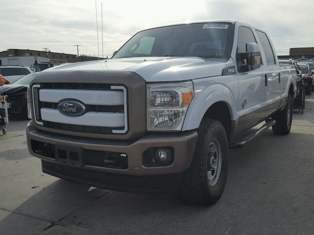 1FT7W2BT4GEC41038 - 2016 FORD F250 SUPER WHITE photo 2