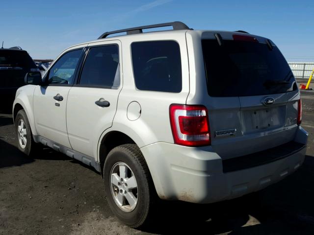 1FMCU93G79KA18071 - 2009 FORD ESCAPE XLT GRAY photo 3