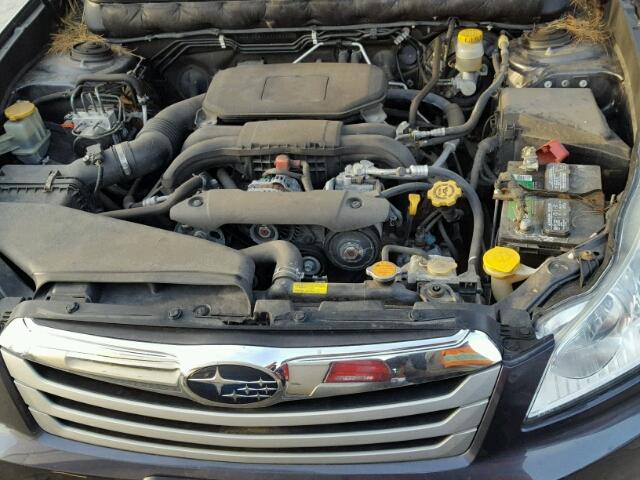 4S4BRBGC2A3356312 - 2010 SUBARU OUTBACK 2. GRAY photo 7