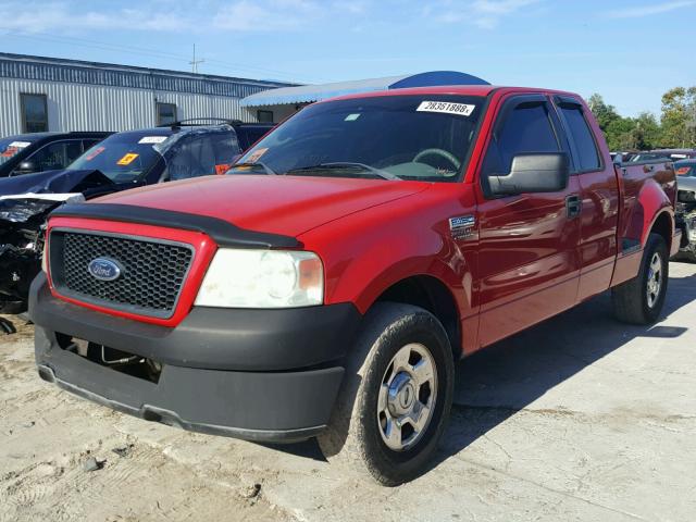 1FTRX02W24KB81729 - 2004 FORD F150 RED photo 2