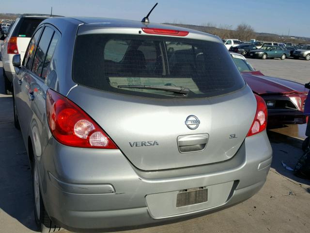 3N1BC13E19L413027 - 2009 NISSAN VERSA S SILVER photo 3