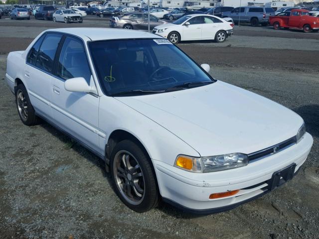 1HGCB7690PA173285 - 1993 HONDA ACCORD 10T WHITE photo 1