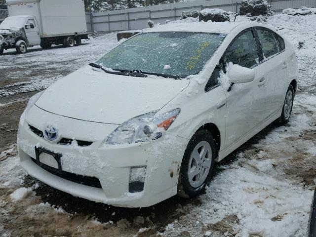 JTDKN3DU1B1429699 - 2011 TOYOTA PRIUS WHITE photo 2