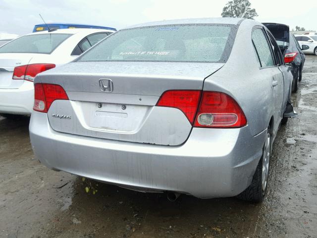 2HGFA16588H304315 - 2008 HONDA CIVIC LX SILVER photo 4