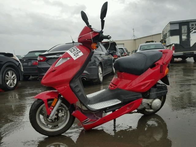 RFLYT15108A000697 - 2008 ARNES SCOOTER RED photo 2