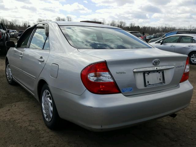 4T1BE32K13U650071 - 2003 TOYOTA CAMRY LE SILVER photo 3