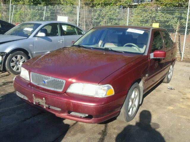 YV1LS61J5Y2624856 - 2000 VOLVO S70 BASE RED photo 2