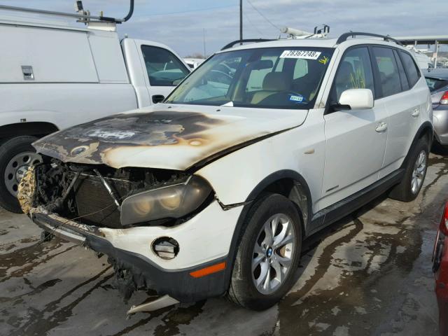 WBXPC93479WJ28158 - 2009 BMW X3 XDRIVE3 WHITE photo 2