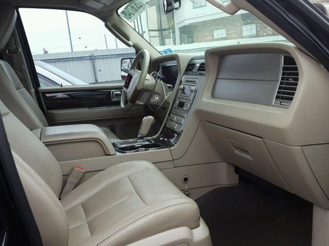 5LMFU28529EJ00331 - 2009 LINCOLN NAVIGATOR BLACK photo 5