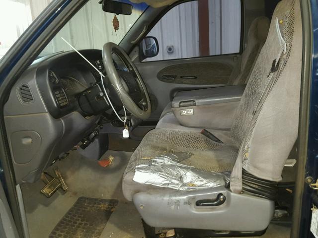 1B7KC23601J598047 - 2001 DODGE RAM 2500 BLUE photo 5