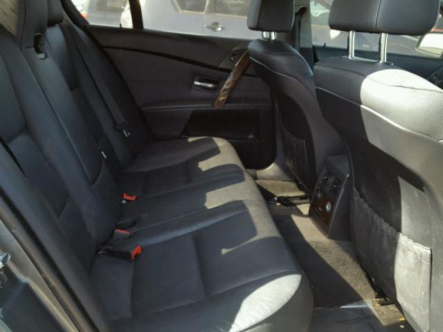 WBANF33507CS39552 - 2007 BMW 525 XI GRAY photo 6