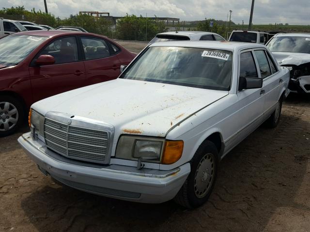 WDBCA39E7LA526648 - 1990 MERCEDES-BENZ 560 SEL WHITE photo 2