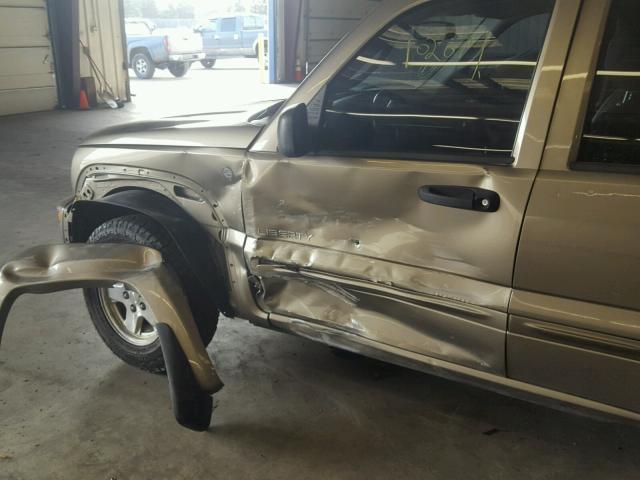 1J4GL58K84W321127 - 2004 JEEP LIBERTY LI GOLD photo 9